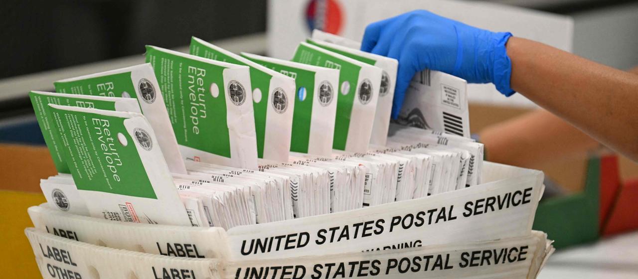 US-Richterin hebt Trumps Briefwahl-Regeln vor Zwischenwahlen auf