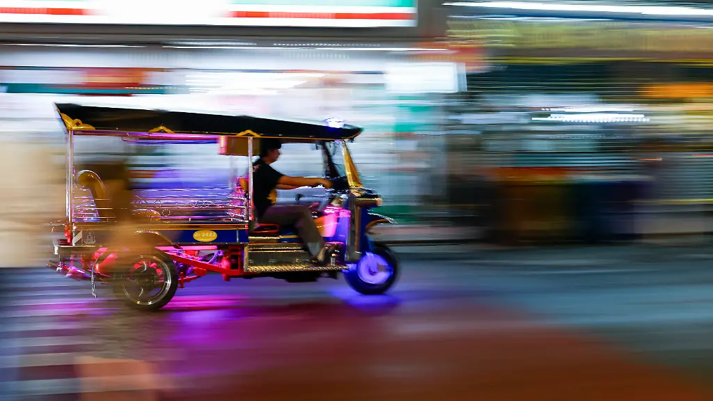Stehen Bangkoks Tuk-Tuks vor dem Aus?