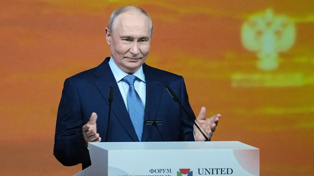 Putin beschwichtigt: Keine Kriegspläne gegen Europa