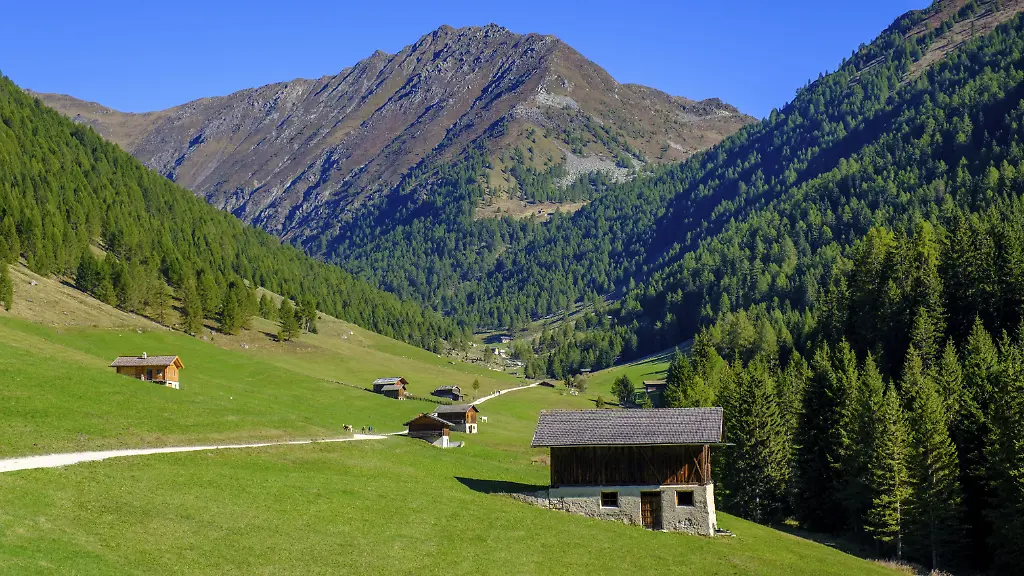 Deutscher Wanderer stürzt tödlich in den Dolomiten