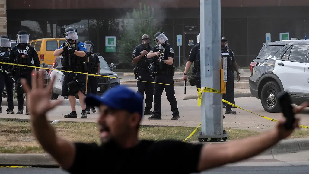 Mann von ICE in Austin angeschossen