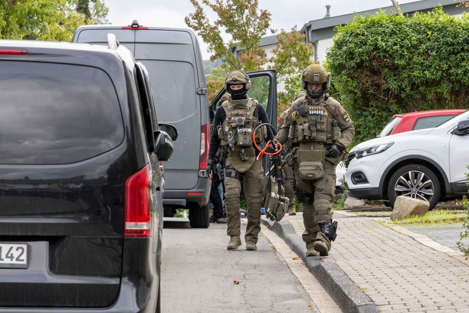 Verdächtiger nach Angriff auf Stromnetz in NRW auf der Flucht