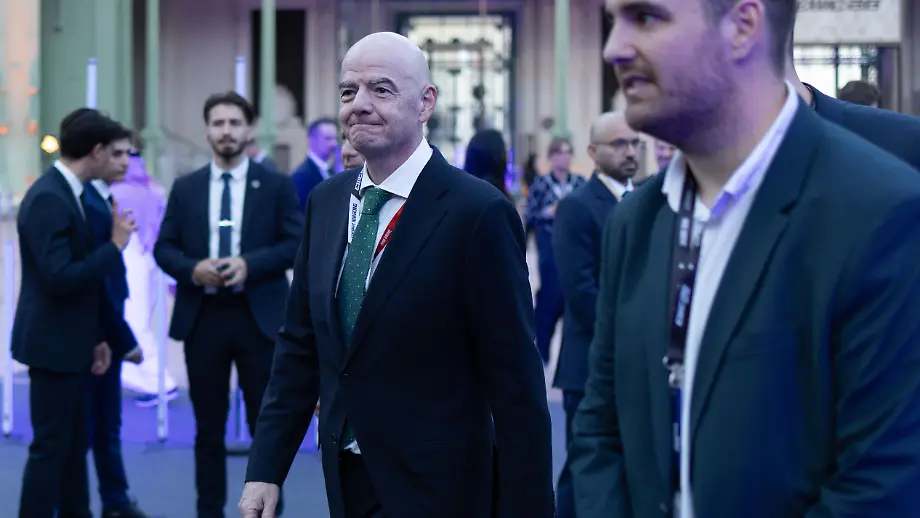Die Strategie von FIFA-Chef Gianni Infantino im Machtkampf