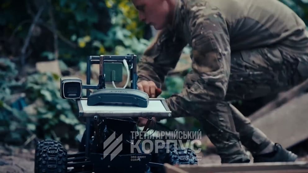 Neue Taktik der Ukraine: Einsatz von Kamikaze-Robotern