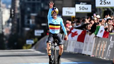 Evenepoel gleichauf mit Martin: Vierter WM-Titel in Folge