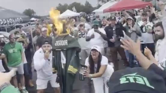 Blitze unterbrechen spannendes Football-Spiel in Tampa