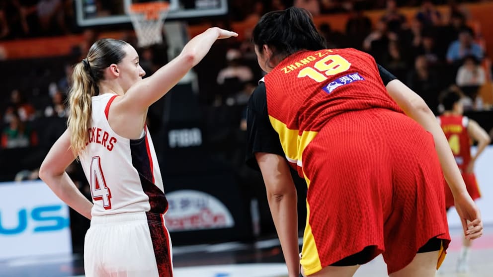 Verrückte Szene um Basketball-Riesin