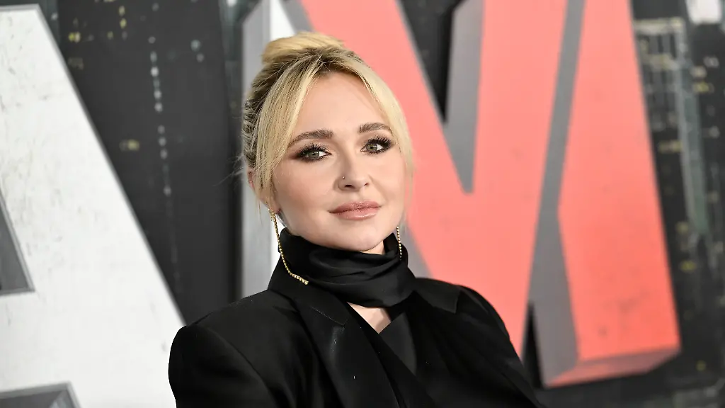 Mutter fehlt bei Gedenkfeier für Hayden Panettiere