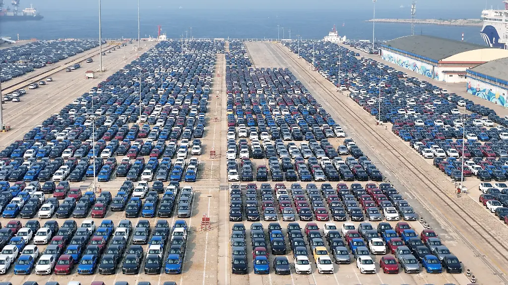 Rückgang bei deutschen Exporten und Anstieg chinesischer Autoimporte