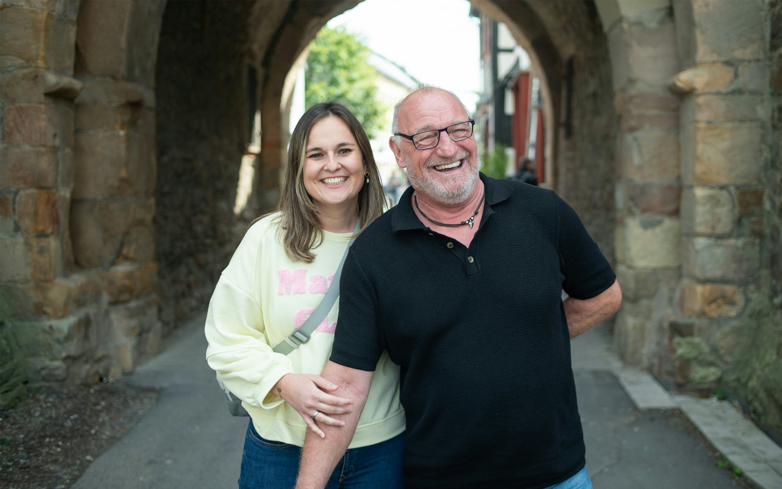 Die ungewöhnliche Beziehung zwischen Lara und Horst