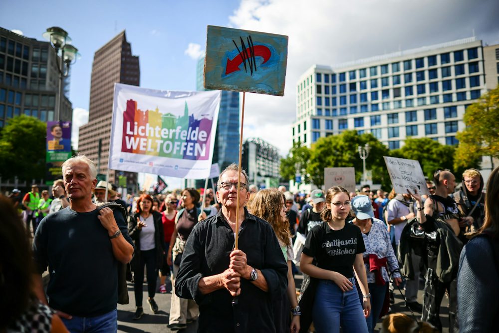 Proteste gegen Rechtsruck nach Wahlerfolg der AfD