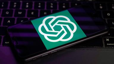 OpenAI pausiert Veröffentlichung von neuem KI-Modell aufgrund von Sicherheitsbedenken