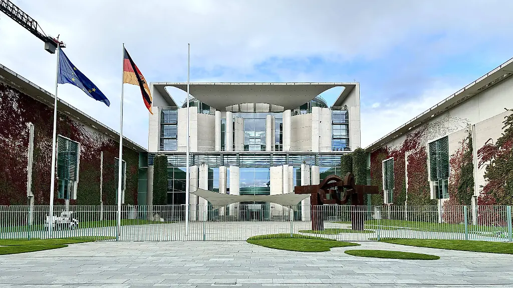 Vertraulicher Reformgipfel im Kanzleramt: Union und SPD beraten über Rentenpolitik