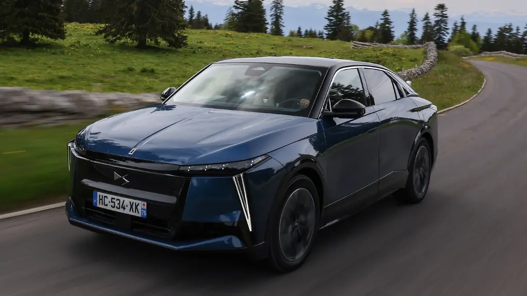 Citroën-Luxusableger mit Stecker: DS N°8 Pallas Long Range