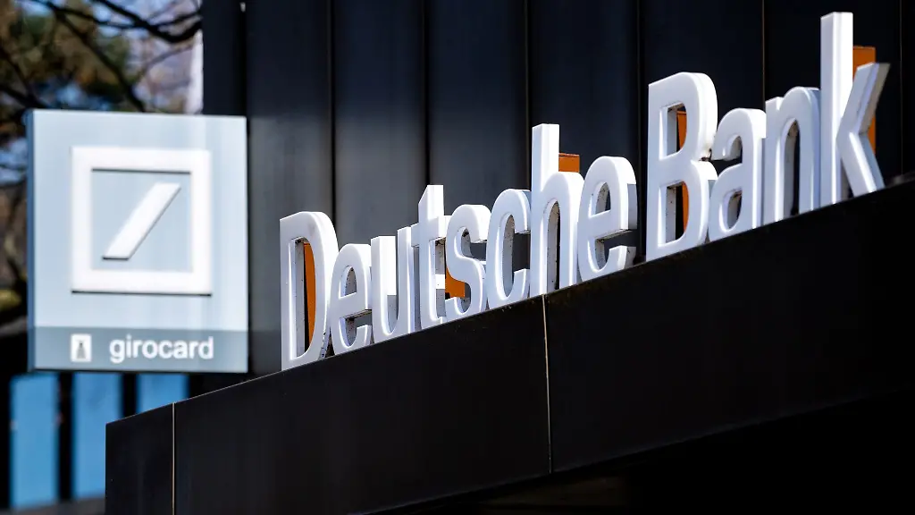 Investitionsmöglichkeiten mit Deutsche Bank Aktien