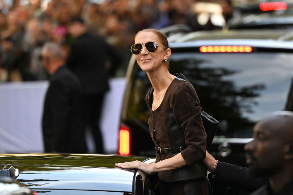 Céline Dions Triumphales Comeback in Paris