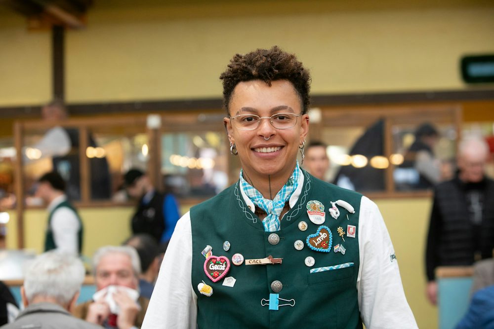 Widerstand der Wiesnbedienungen gegen Diskriminierung