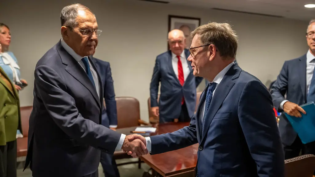 Wadephul und Lawrow treffen sich erstmals seit Ukraine-Kriegsbeginn