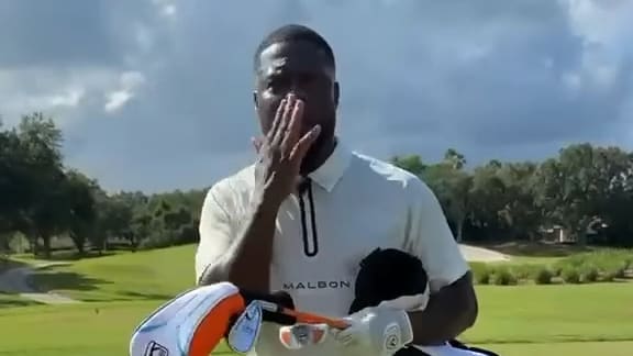 LeBron James überrascht Kevin Hart mit einem humorvollen Golf-Geschenk