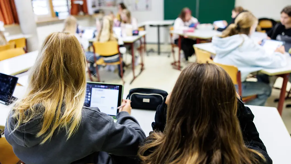 Rechtsstreit um iPads: Datteln muss Vergabeverfahren neu starten