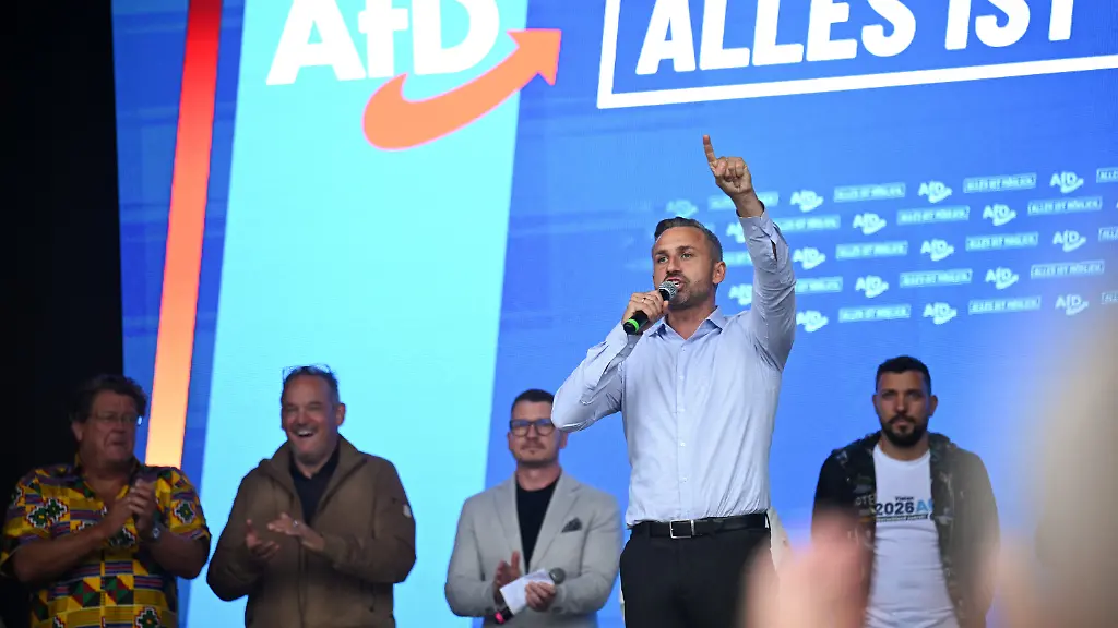 Siegmund stellt Bedingung für Ministerpräsidentenamt trotz absoluter Mehrheit in Aussicht