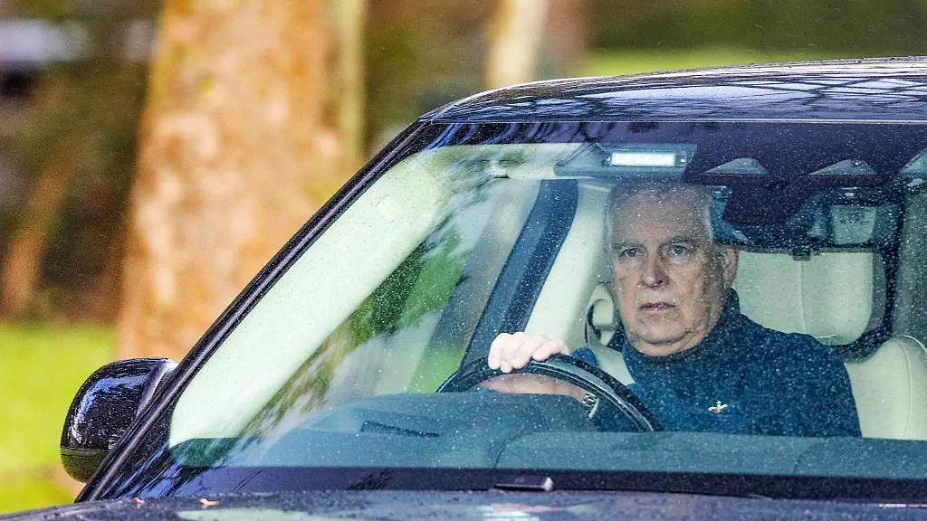 Polizei bestätigt rechtswidrige Durchsuchungen bei Ex-Prinz Andrew
