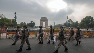 Festnahme des Anführers der ‚Kakerlaken‘-Bewegung in Neu-Delhi