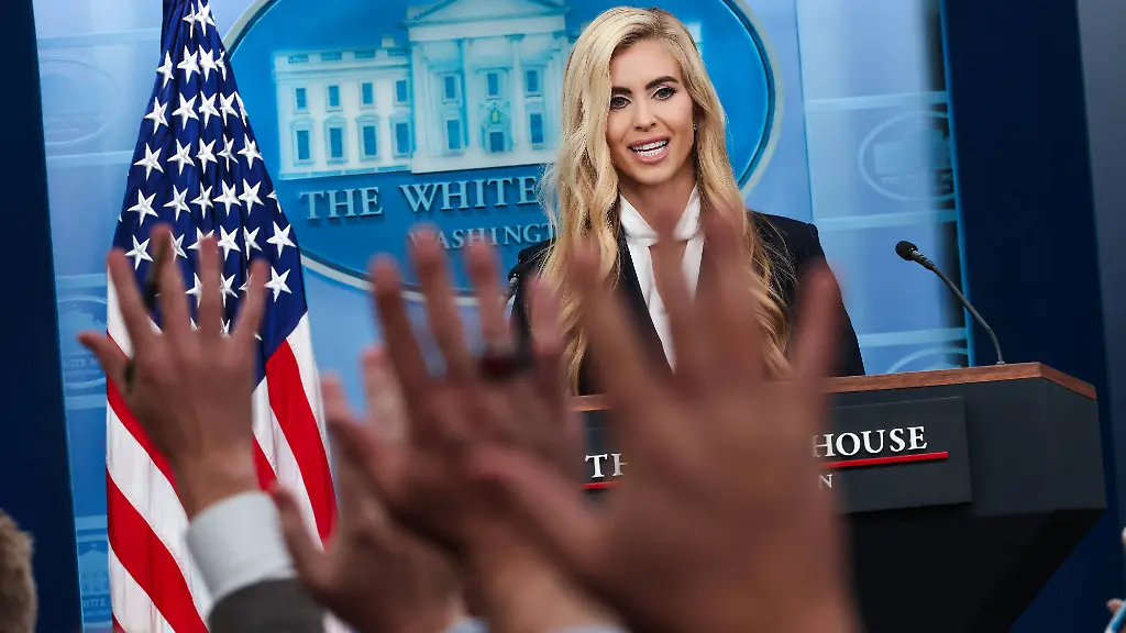 Fragwürdiger Anwaltstitel von Trumps neuer Sprecherin
