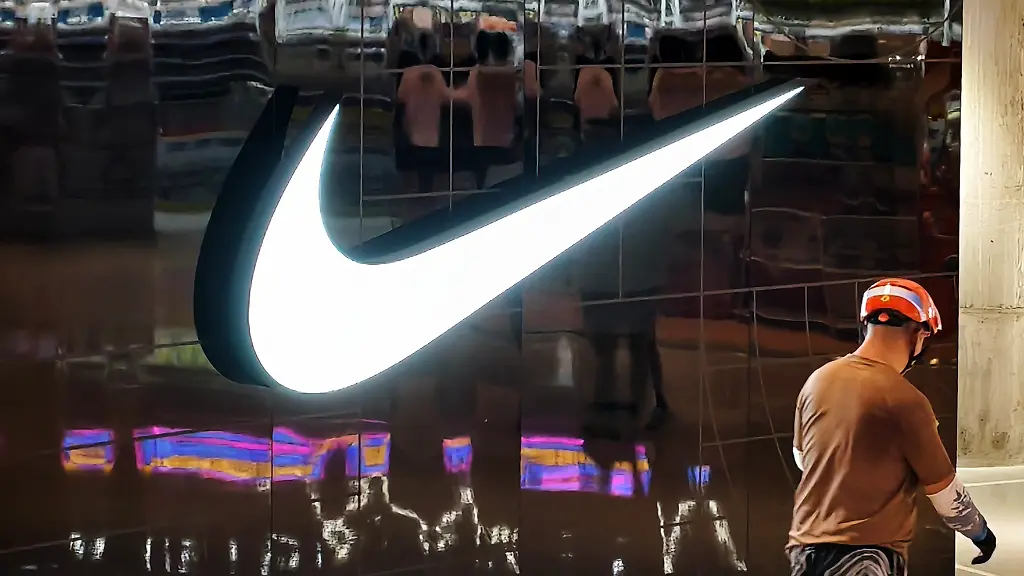 Nike kämpft mit Umsatzrückgang und Sparmaßnahmen