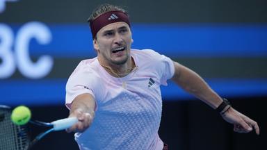 Alexander Zverev unterliegt Novak Djokovic im Viertelfinale von Peking