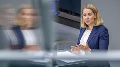 Verena Hubertz verteidigt Wohngeldkürzungen als alternativlos