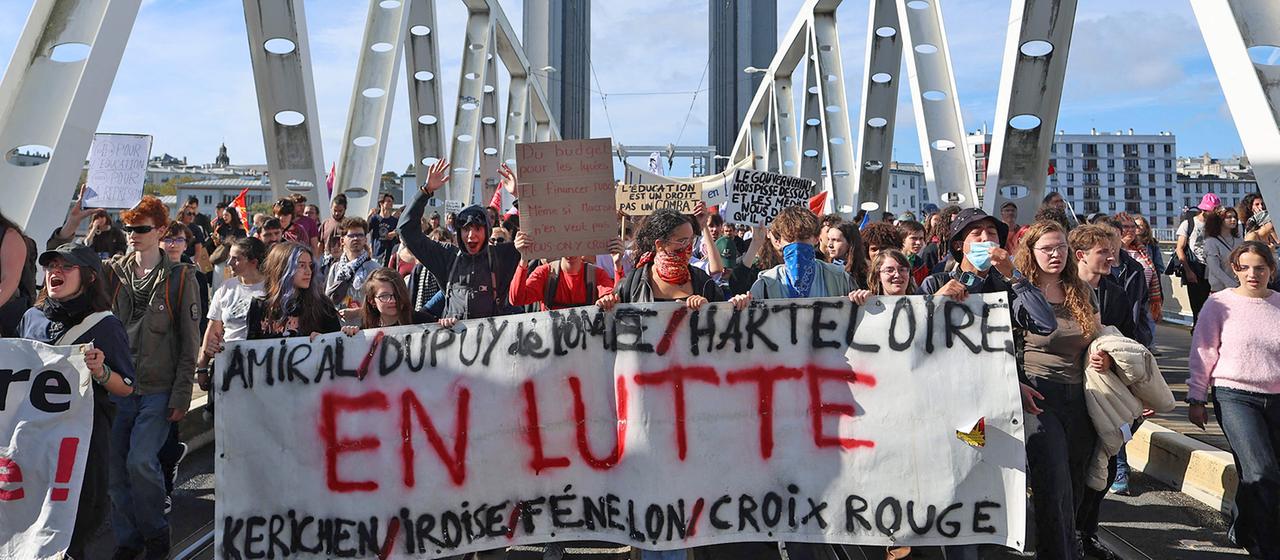 Proteste gegen Lernbedingungen in Frankreich