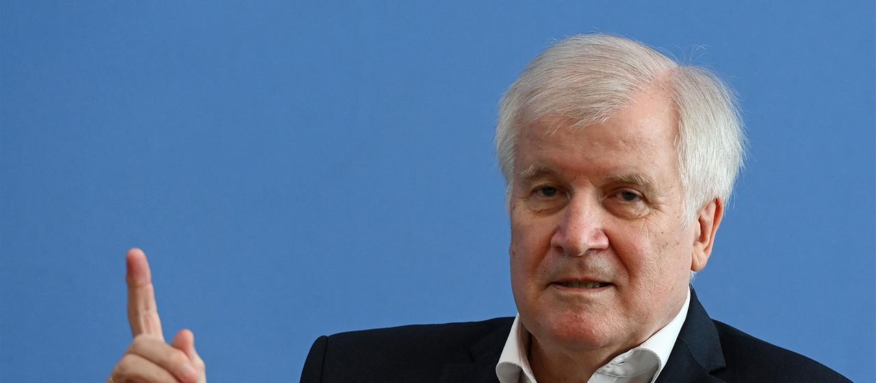 Kritik von Ex-CSU-Chef Seehofer sieht ‚Glaubwürdigkeitsverlust‘ bei Merz