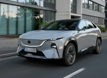 Mazda präsentiert den neuen Elektro-SUV CX-6e