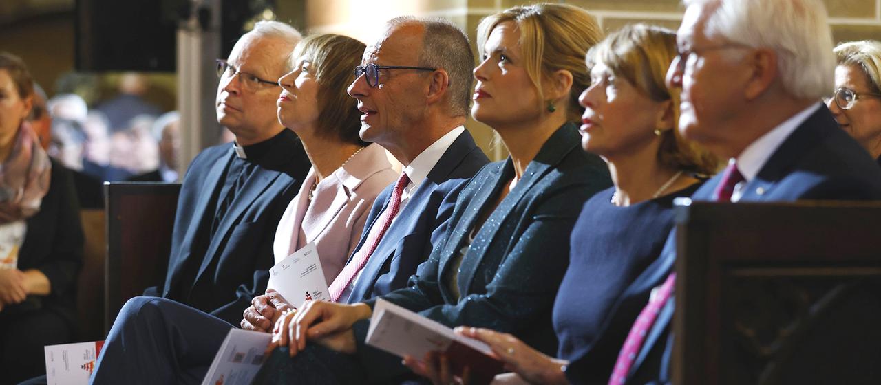 Tag der Deutschen Einheit: Feierlichkeiten und gesellschaftliche Herausforderungen in Bremen