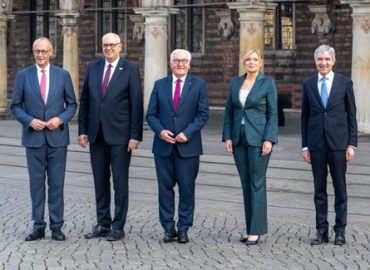 Frank-Walter Steinmeier ruft zur Verteidigung der Demokratie auf