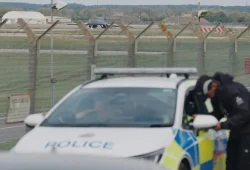 Weiterer Verdächtiger nach Vorfall an britischer Militärbasis festgenommen