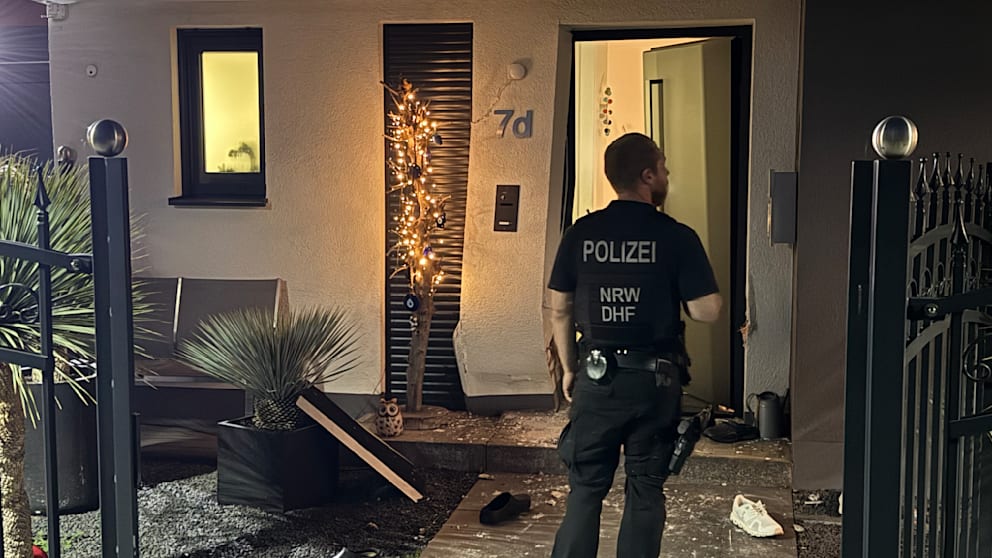 Feuer in Mannheimer Café: Tote Frau entdeckt, Polizei schließt Verbrechen nicht aus