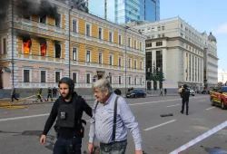 Russland kündigt gezielte Vergeltungsangriffe an, Ausländer sollen Kiew verlassen