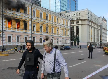 Russland kündigt gezielte Vergeltungsangriffe an, Ausländer sollen Kiew verlassen