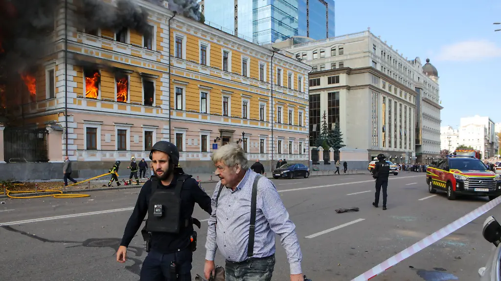Russland kündigt gezielte Vergeltungsangriffe an, Ausländer sollen Kiew verlassen