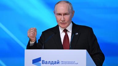 Putin warnt den Westen beim Waldai-Forum in Moskau
