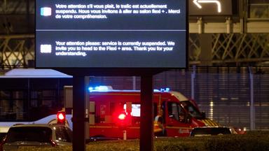Unfall im Eurotunnel: Kollision zwischen Bus und Zug