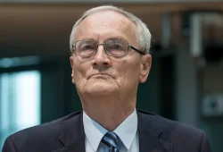 Der Verdacht gegen Ex-BND-Chef Hanning: Spionage und geheime Informationen