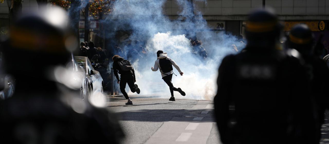 Schülerproteste in Frankreich führen zu über 5.000 Festnahmen