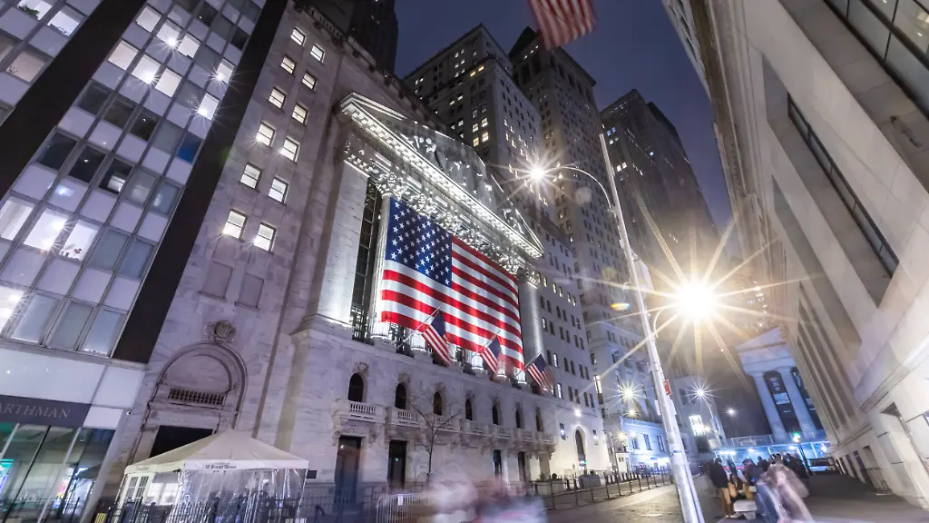 Wall Street auf Rekordhöhe dank KI-Nachfrage und Ölmarkt-Entspannung