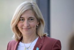 Warken fordert Gelassenheit in Reformdebatten